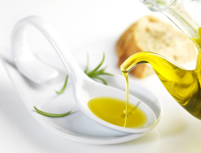 Pola kafene kašike maslinovog ulja dnevno smanjuje rizik od bolesti srca